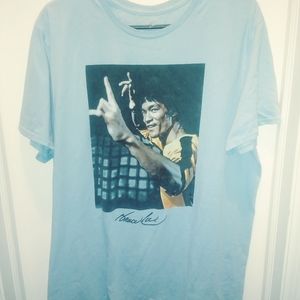 Bruce Lee Yellow Jumpsuit Photo Men's Large Powder Blue T-Shirt Bruce Lee Brand